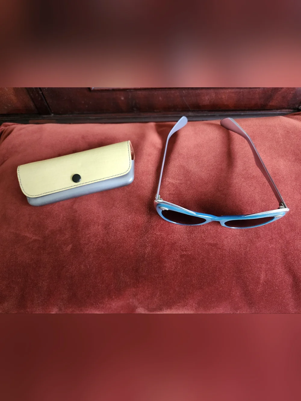 Ultra Rare Girls Vintage American Optical Cosmetan Cat Eye Sunglasses With Case